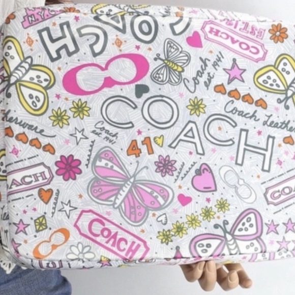 EUC Like new Authentic Coach Poppy Bandana Graffiti Butterfly Laptop Bag - Picture 2 of 4